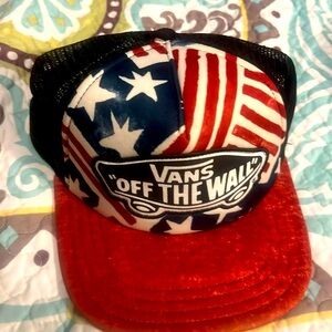 🔥RARE VANS "OFF THE WALL" JULY 4TH AMERICAN FLAG TRUCKER HAT LIKE NEW
